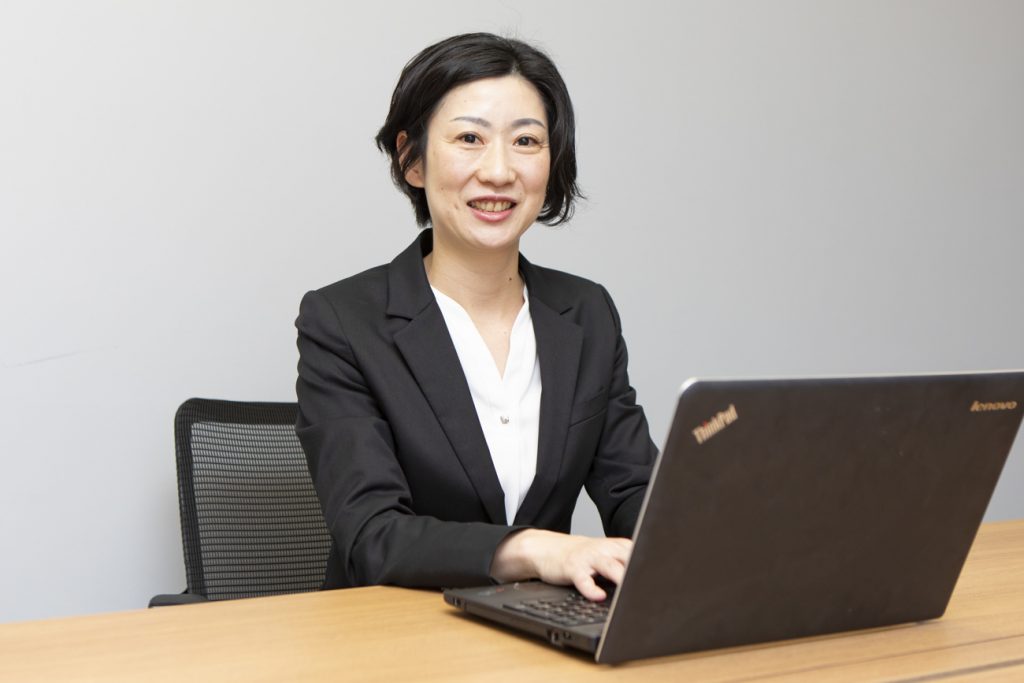 福田 美穂 スタッフ紹介 新宿で相続や遺言の無料相談なら司法書士法人リーガル フェイスへ 福田 美穂 スタッフ紹介 新宿で相続や遺言の無料相談なら司法書士法人リーガル フェイスへ
